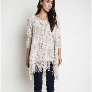UMGEE Poncho Sweater, Tunic, Soft Knit, Fringe, Beige Size Small Boho Western